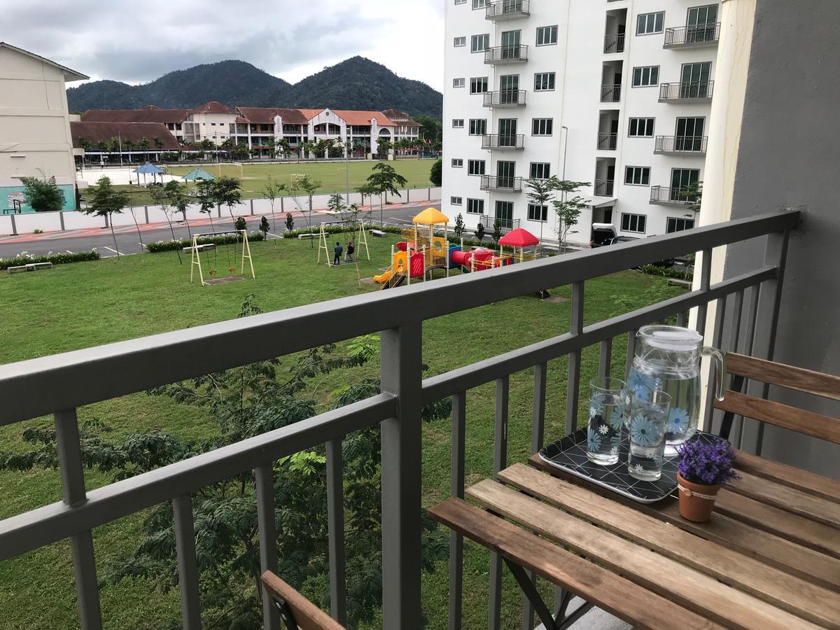 Apartamento House Of Nostalgia Lumut Exterior foto